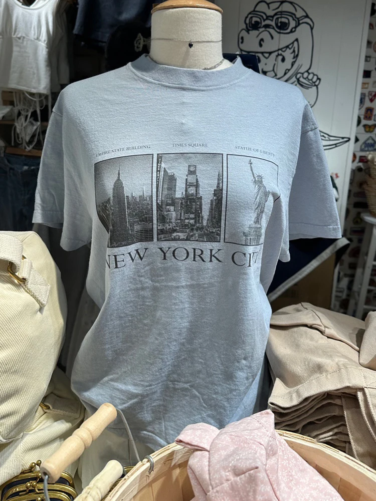 Vintage New York City Pirnt Loose Tees Summer Cotton O Neck Oversize Short Sleeve Tops Women American Streetwear Casual T-shirts
Vintage New York City Pirnt Loose Tees Summer Cotton O Neck Oversize Short Sleeve Tops Women American Streetwear Casual T-shirts