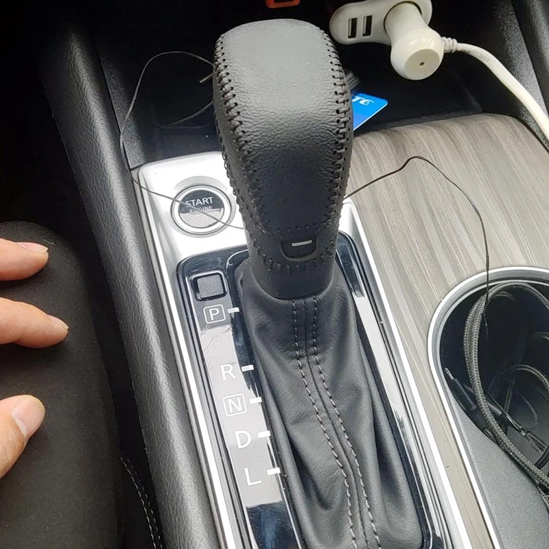 Premium Leather Shift Knob Cover for Nissan Altima Sylphy 2019-2024 Automatic Transmission
Premium Leather Shift Knob Cover for Nissan Altima Sylphy 2019-2024 Automatic Transmission