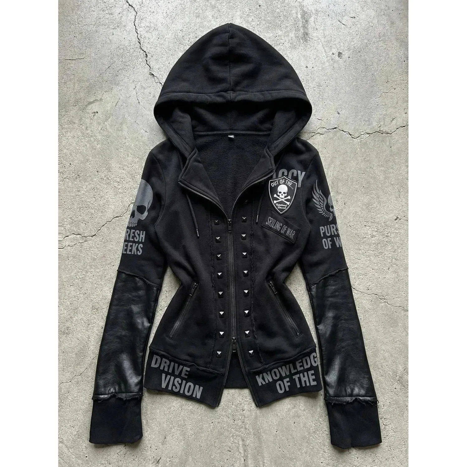 Gothic Skull Letter Zip up Sweatshirt Streetwear Y2K New Women's Fashionable Casual Comfortable Fit All Seasons Garment
Gothic Skull Letter Zip up Sweatshirt Streetwear Y2K New Women's Fashionable Casual Comfortable Fit All Seasons Garment