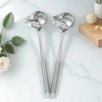 2Pcs Duckbill Spoon Stainless Steel Soup Spoon Long Handle Sauce Ladle for Hot Pot Oil Scoop Kitchen Gadget Food Serving
2Pcs Duckbill Spoon Stainless Steel Soup Spoon Long Handle Sauce Ladle for Hot Pot Oil Scoop Kitchen Gadget Food Serving