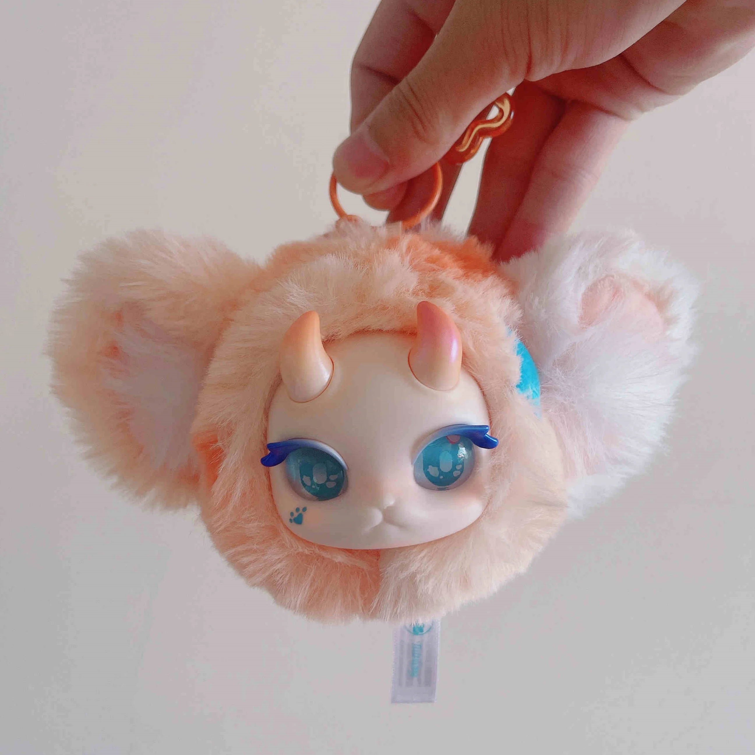 Authentic Tutulong Tuan Tuan Long Series Mystery Blind Box Anime Dragon Doll Decoration Desktop Cute Festival Birthday Gifts
Authentic Tutulong Tuan Tuan Long Series Mystery Blind Box Anime Dragon Doll Decoration Desktop Cute Festival Birthday Gifts