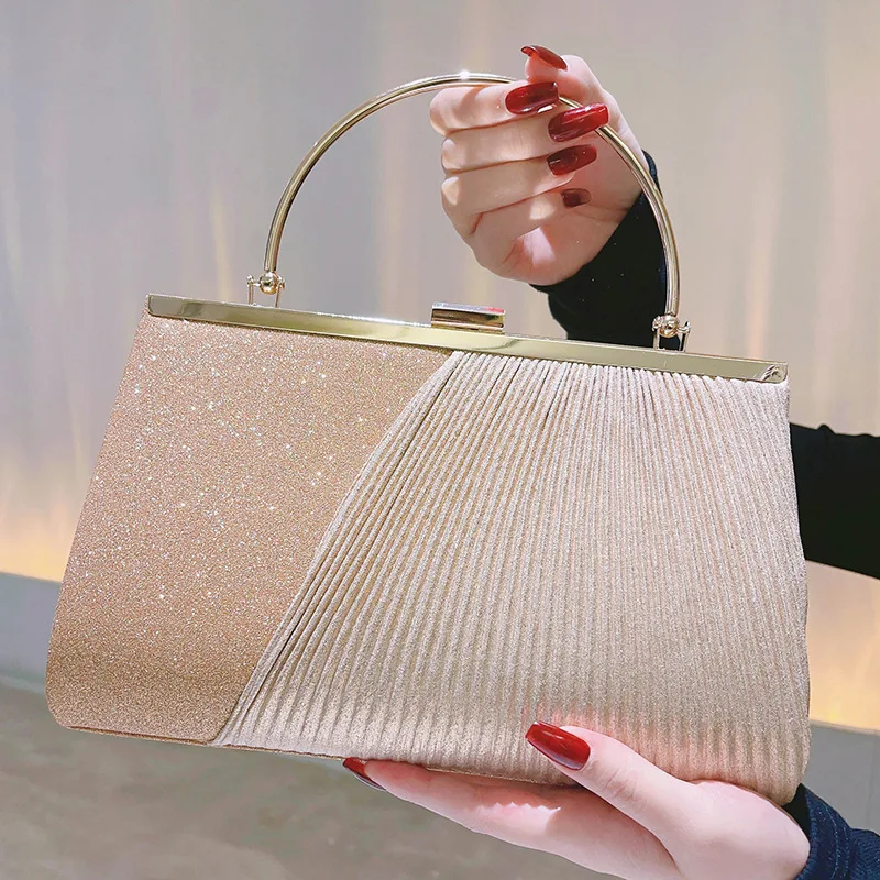 Women's Fashion Metal Handle Evening Clutch Bag Elegant Chain Purse Wedding Party Handbags Day Shoulder Crossbody Small Tote
Women's Fashion Metal Handle Evening Clutch Bag Elegant Chain Purse Wedding Party Handbags Day Shoulder Crossbody Small Tote