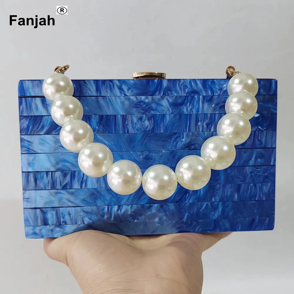 Pearl Blue Striped Acrylic Luxury Party Evening Bag Woman Casual Cute Box Clutch Purse New Trendy Bags Fashion Women Handbags
Pearl Blue Striped Acrylic Luxury Party Evening Bag Woman Casual Cute Box Clutch Purse New Trendy Bags Fashion Women Handbags