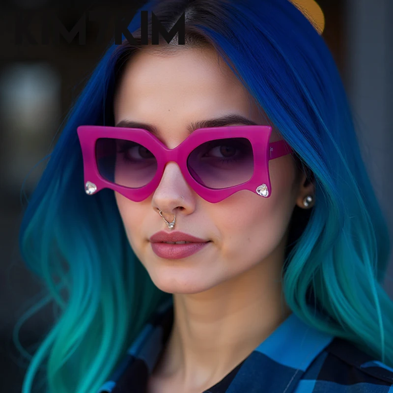 Irregular Square Sunglasses Women 2025 Luxury Brand Vintage Cat Eye Sun Glasses Trendy Punk Eyewear For Outdoor Party UV400
Irregular Square Sunglasses Women 2025 Luxury Brand Vintage Cat Eye Sun Glasses Trendy Punk Eyewear For Outdoor Party UV400