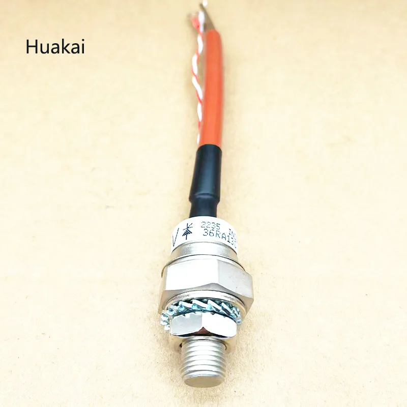 36RA130 36A НОВЫЙ Тиристор
36RA130 36A НОВЫЙ Тиристор