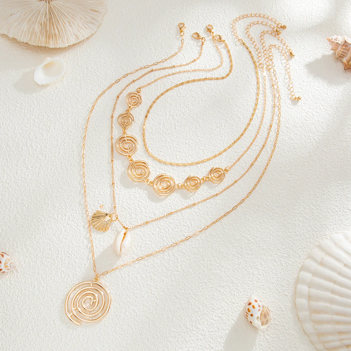 4Pcs/Set Fashion Boho Swirl Shell Metal Pendant Necklace Women Creative Gold Color Adjustable Neck Accessories Jewelry Gift
4Pcs/Set Fashion Boho Swirl Shell Metal Pendant Necklace Women Creative Gold Color Adjustable Neck Accessories Jewelry Gift