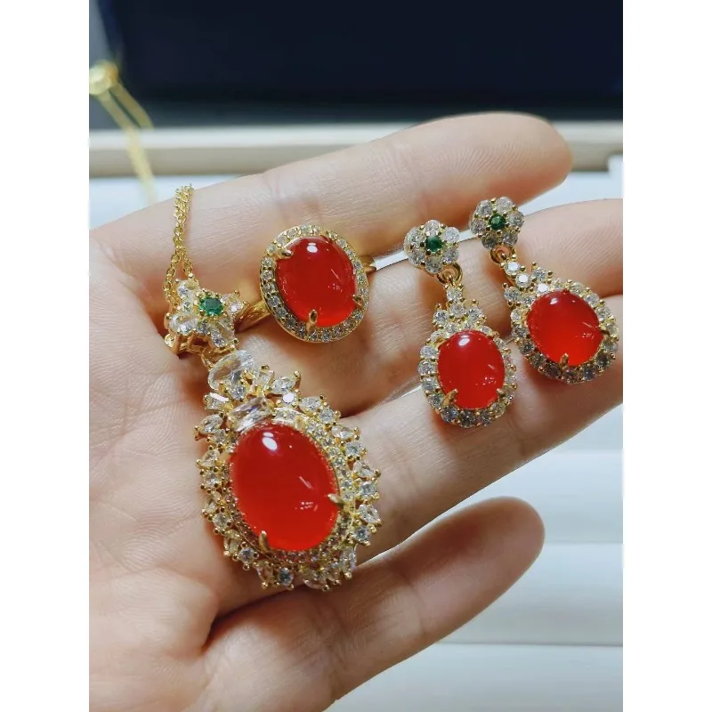 The New Red Chalcedony Set Women Give Friends Beautiful Gifts
The New Red Chalcedony Set Women Give Friends Beautiful Gifts