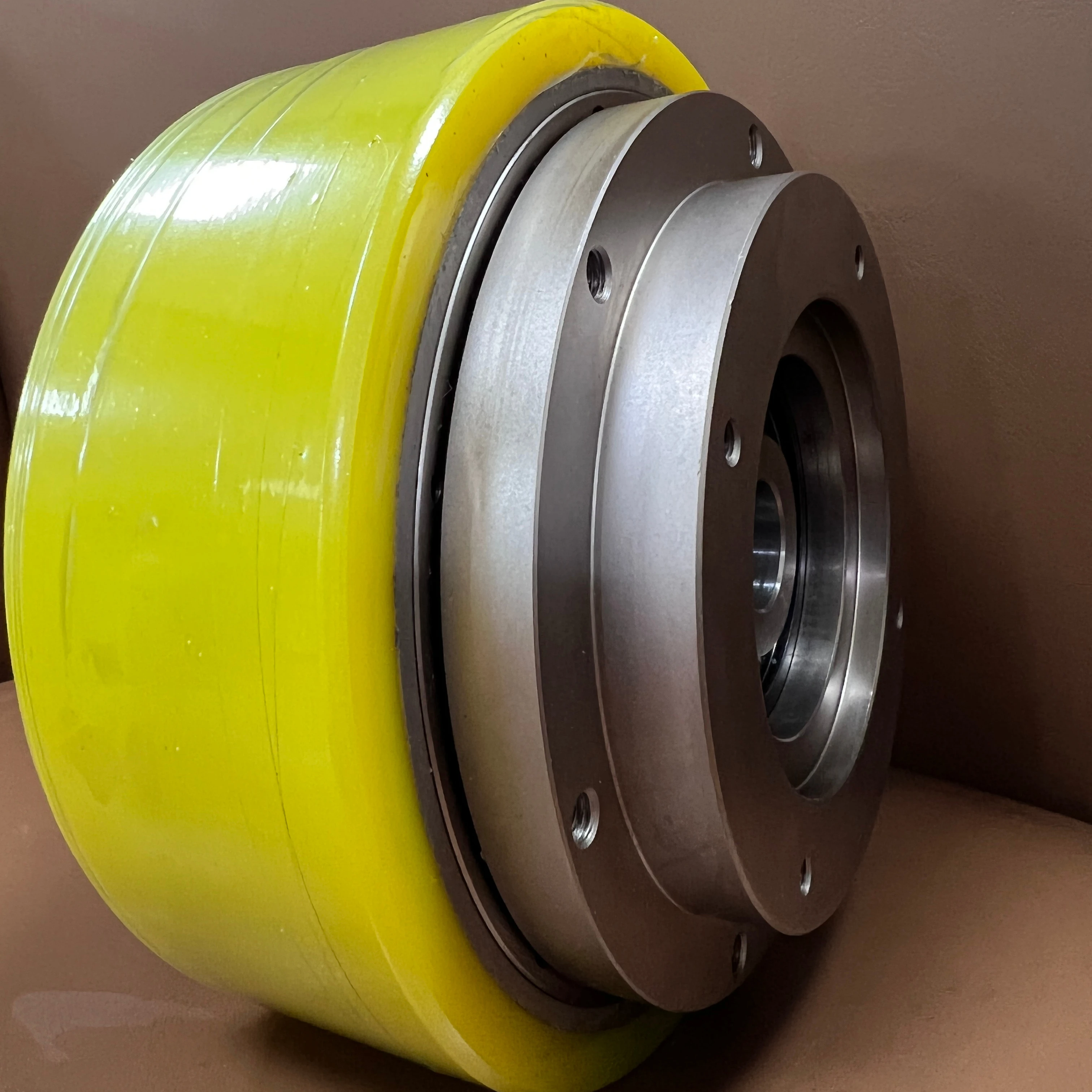 WCustomizable Agv 6-Inch Anti-Skid Robot Drive Wheel Smart Trolley Wheel 150 Wheel Planetary Gearing Polyurethane Speed ODM
WCustomizable Agv 6-Inch Anti-Skid Robot Drive Wheel Smart Trolley Wheel 150 Wheel Planetary Gearing Polyurethane Speed ODM