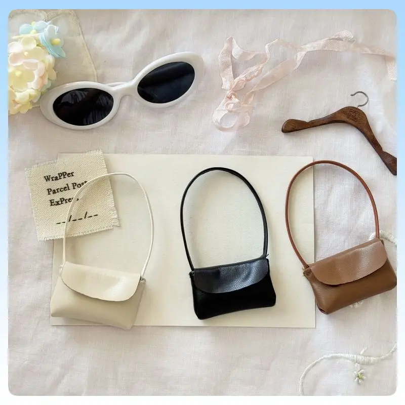 10cm Leather Mini Crossbody Bag Suitable For Labubu Dolls Fashionable Versatile Accessory Three Color Mini Basic Leather Purse
10cm Leather Mini Crossbody Bag Suitable For Labubu Dolls Fashionable Versatile Accessory Three Color Mini Basic Leather Purse