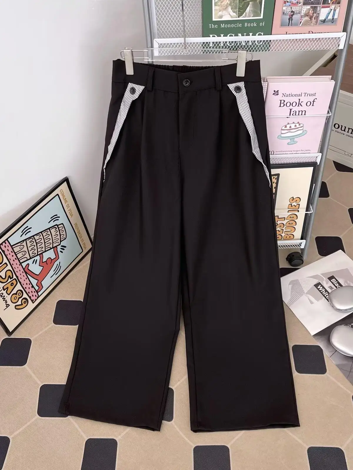 Summer Men's Casual Pants Wide Leg Straight Cut Black Shape Knife 250 Pounds New Style Hong Kong Retro Style Loose Fit
Summer Men's Casual Pants Wide Leg Straight Cut Black Shape Knife 250 Pounds New Style Hong Kong Retro Style Loose Fit