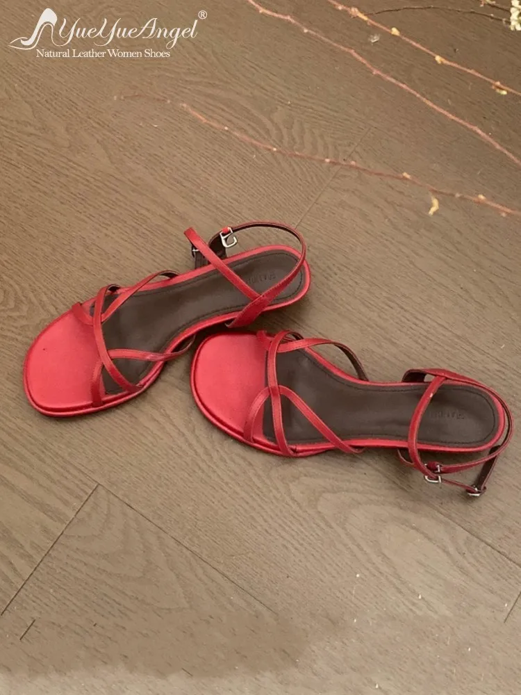 New Ladies Fashion Roman Peep Toe Genuine Leather Color Block Buckle Low Heel Footwear Elegant Women Summer Versatile Sandals
New Ladies Fashion Roman Peep Toe Genuine Leather Color Block Buckle Low Heel Footwear Elegant Women Summer Versatile Sandals