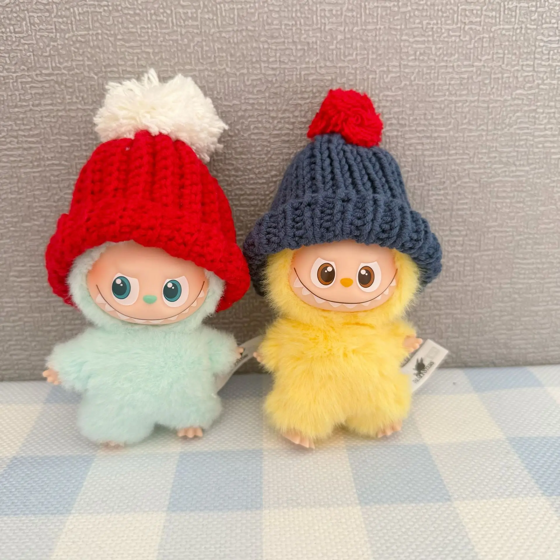 4.0 Mini Version Labubu Clothing Accessories 10CM Cute Plush Doll Outfit Accessories Handmade Hats For Christmas Holiday Party
4.0 Mini Version Labubu Clothing Accessories 10CM Cute Plush Doll Outfit Accessories Handmade Hats For Christmas Holiday Party