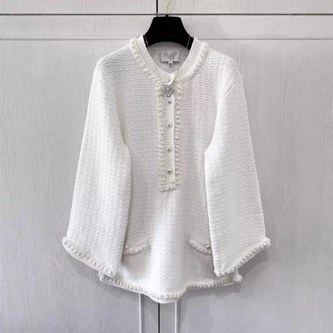 Early Spring New Style Women's Long Jacket Haute Couture Wind South Oil Double White Moon Light Half Skirt High-End Sensation
Early Spring New Style Women's Long Jacket Haute Couture Wind South Oil Double White Moon Light Half Skirt High-End Sensation