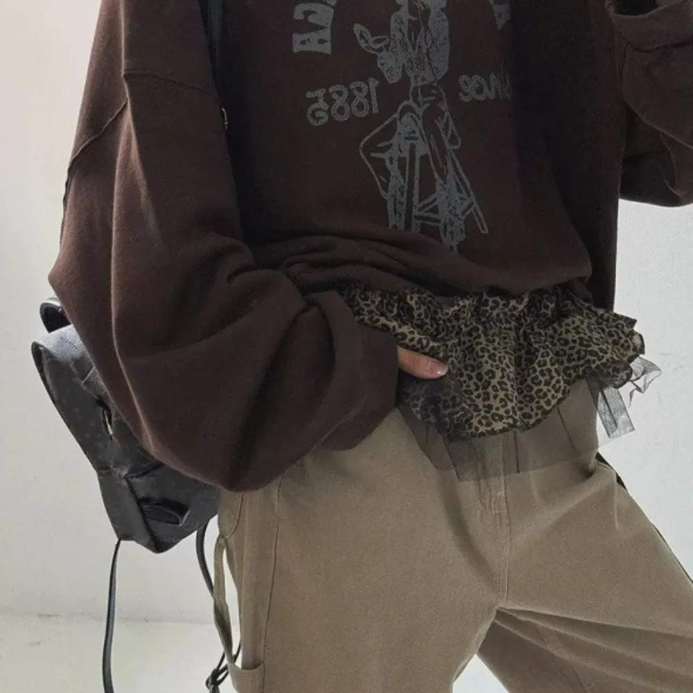 Fashion Korean Style Mini Skirt Lace Up Mesh Waist Pleated Skirts Leopard Y2K Clothing Matching Skirts Women
Fashion Korean Style Mini Skirt Lace Up Mesh Waist Pleated Skirts Leopard Y2K Clothing Matching Skirts Women