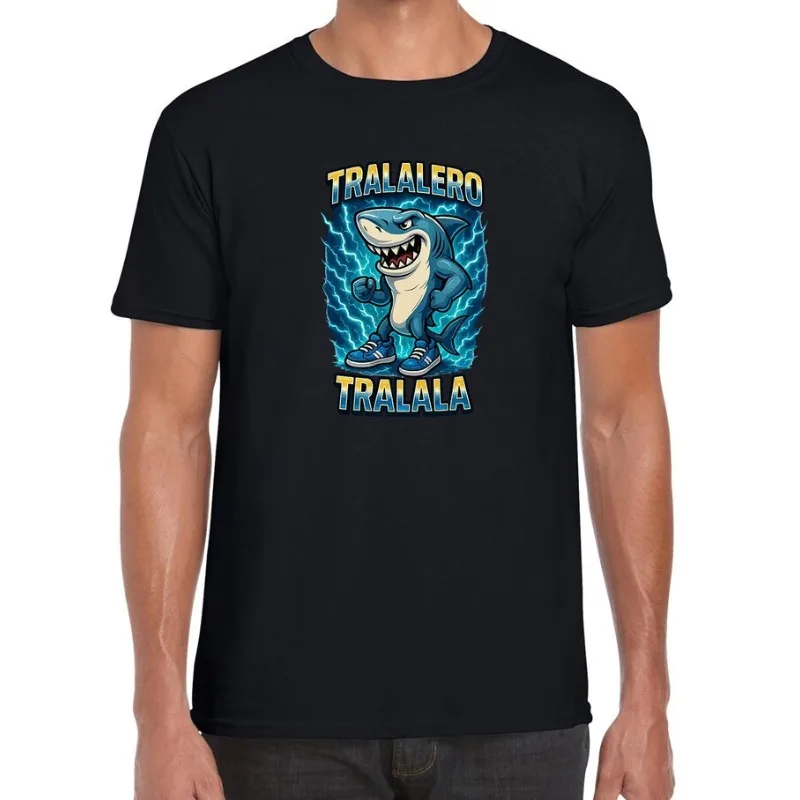 Футболка Tralalero Tralala Electric Shark. Черная футболка с рисунком синей молнии Fierce Anthropomorphic Shark Streetwear
Футболка Tralalero Tralala Electric Shark. Черная футболка с рисунком синей молнии Fierce Anthropomorphic Shark Streetwear