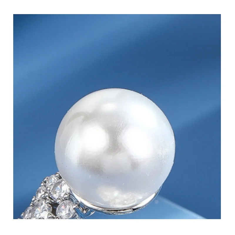 French Full Diamond Small Fresh Pearl Ring Women's Personality Inlaid Zircon Opening Adjustable Ring Versatile Jewelry
French Full Diamond Small Fresh Pearl Ring Women's Personality Inlaid Zircon Opening Adjustable Ring Versatile Jewelry