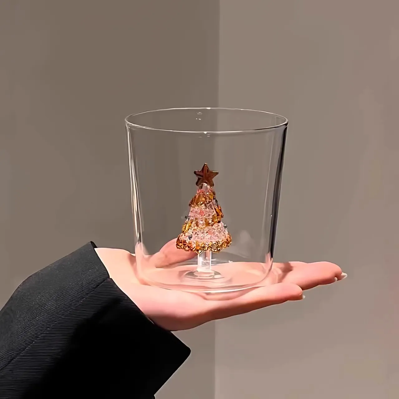 PYH Christmas tree glass household drinking cup new high-value girls with high-end Christmas gift
PYH Christmas tree glass household drinking cup new high-value girls with high-end Christmas gift