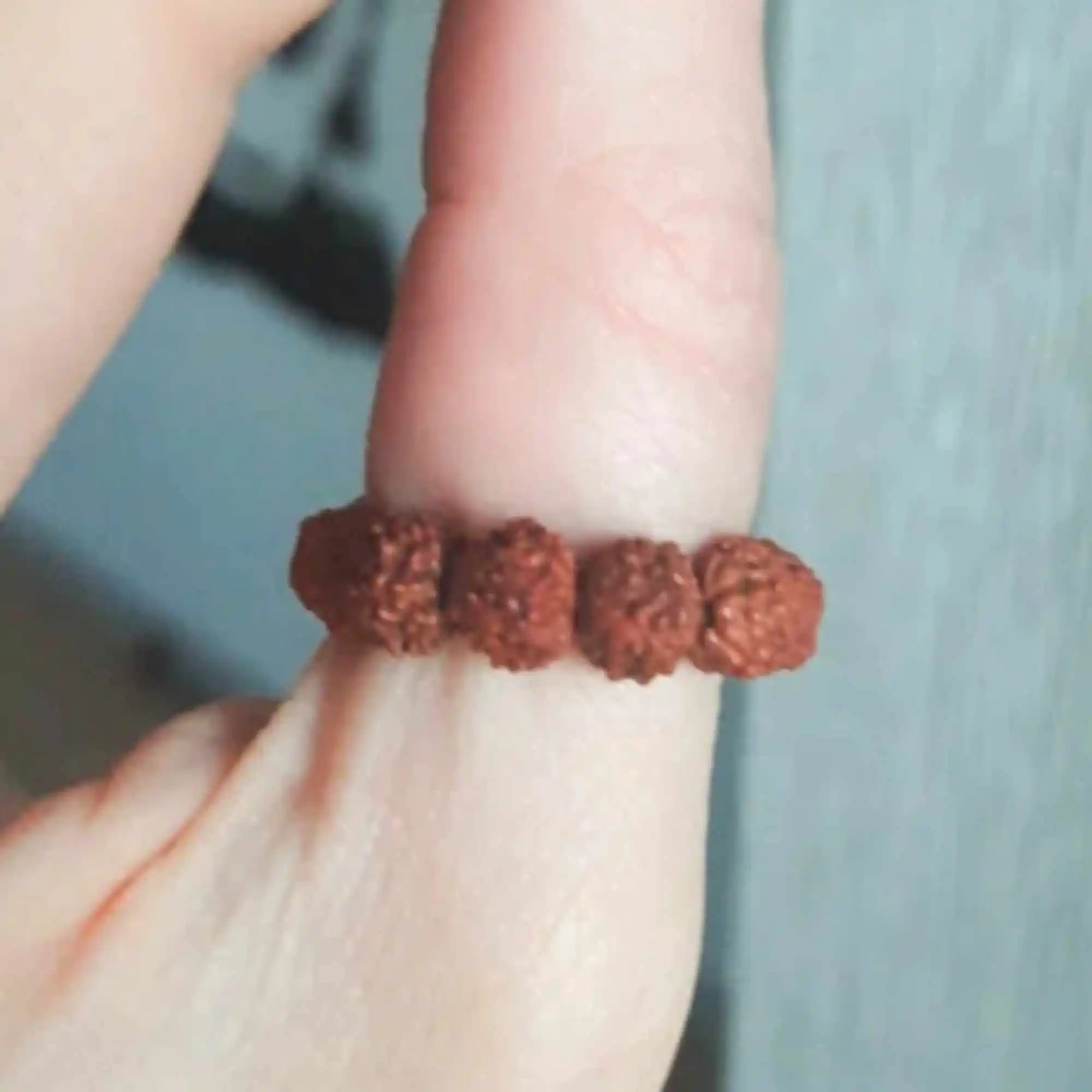 Fashion Simple natural brown round Rudraksha 925 silver ring CARNIVAL New Year Freshwater Thanksgiving Classic Accessories
Fashion Simple natural brown round Rudraksha 925 silver ring CARNIVAL New Year Freshwater Thanksgiving Classic Accessories