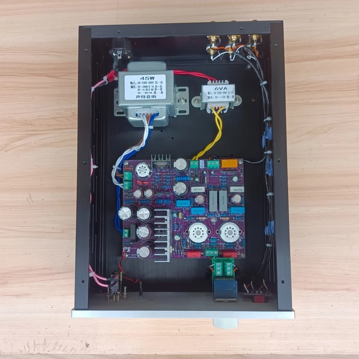 Refer to the British QUDA22 circuit HIFI DIY stereo direct-coupled electron tube preamplifier
Refer to the British QUDA22 circuit HIFI DIY stereo direct-coupled electron tube preamplifier