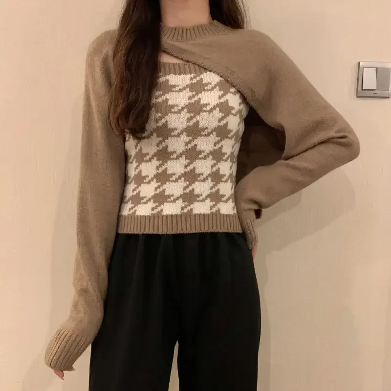 Spring Autumn New Ladies Suits Women Round Neck Long Sleeve High Street Pullovers Sweater Printing Elegant All-match Y2K Sling
Spring Autumn New Ladies Suits Women Round Neck Long Sleeve High Street Pullovers Sweater Printing Elegant All-match Y2K Sling