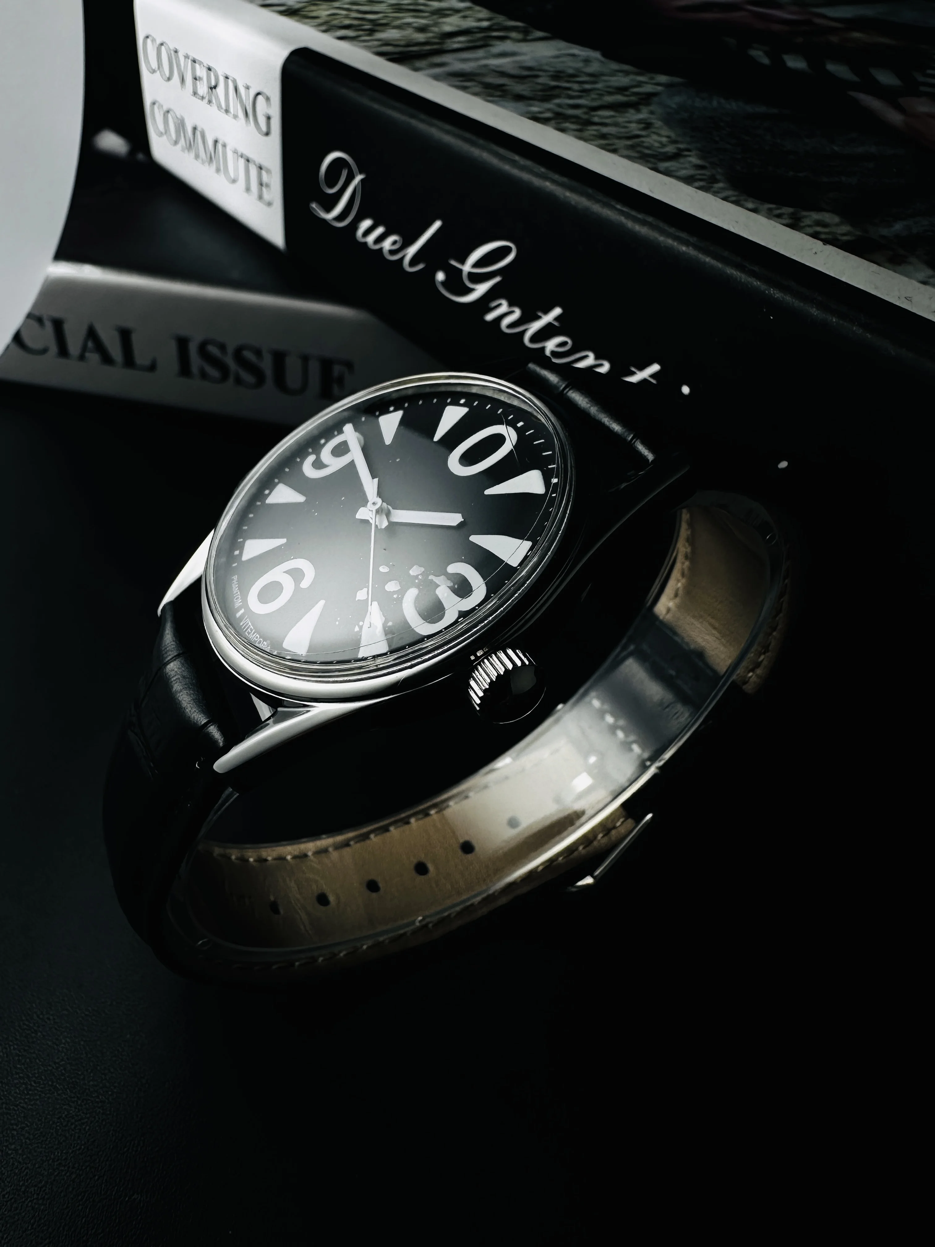 Shanghai Men's Mechanical Watch Model 8120, manual movement, 38mm, retro style, 3D acrylic crystal watch glass
Shanghai Men's Mechanical Watch Model 8120, manual movement, 38mm, retro style, 3D acrylic crystal watch glass