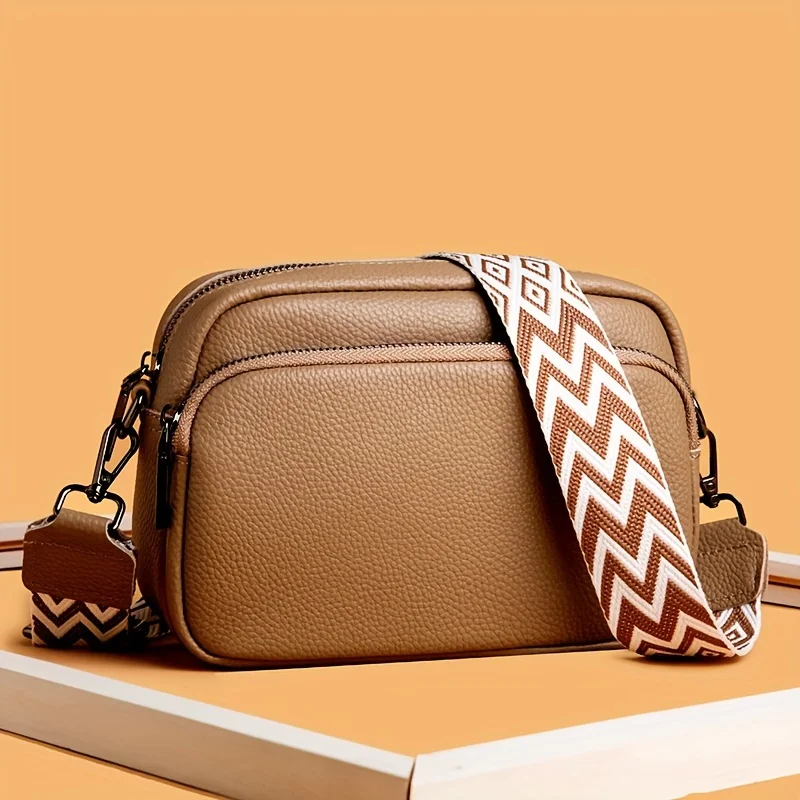 Fashion Faux Leather Women Crossbody Bag, Small Shoulder Purse with Wide Pattern Strap, Sling Bag Lightweight for Daily Use
Fashion Faux Leather Women Crossbody Bag, Small Shoulder Purse with Wide Pattern Strap, Sling Bag Lightweight for Daily Use