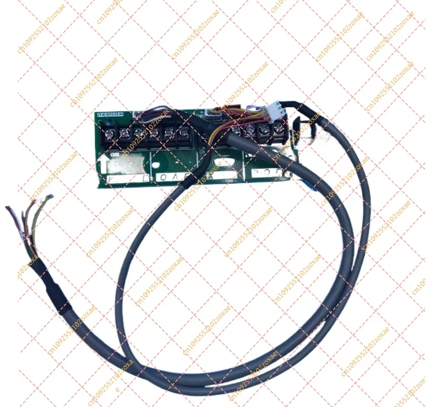 Air Conditioner Main Control Board - Replacement PCB Fits MDV-450(16)W/DNS1-880 (Part No. 17127000001576 / 1712600000160)
Air Conditioner Main Control Board - Replacement PCB Fits MDV-450(16)W/DNS1-880 (Part No. 17127000001576 / 1712600000160)