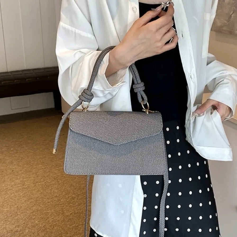 Minimalist Design Knotted Rope Detail Handbag Stylish Lightweight PU Shoulder Tote Bags Durable Versatile Square Crossbody Purse
Minimalist Design Knotted Rope Detail Handbag Stylish Lightweight PU Shoulder Tote Bags Durable Versatile Square Crossbody Purse