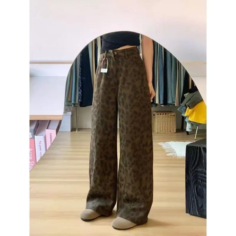 Women's Fashion Leopard Print Straight Jeans Summer New Sexy High Waist Loose Slim Wide Leg Trousers
Women's Fashion Leopard Print Straight Jeans Summer New Sexy High Waist Loose Slim Wide Leg Trousers