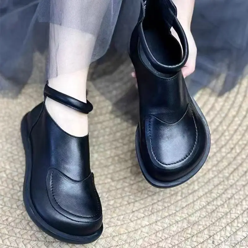 New ankle strap boots women's autumn wide toe shoes waterproof booties woman faux leather short boot ladies goth concise shoes
New ankle strap boots women's autumn wide toe shoes waterproof booties woman faux leather short boot ladies goth concise shoes