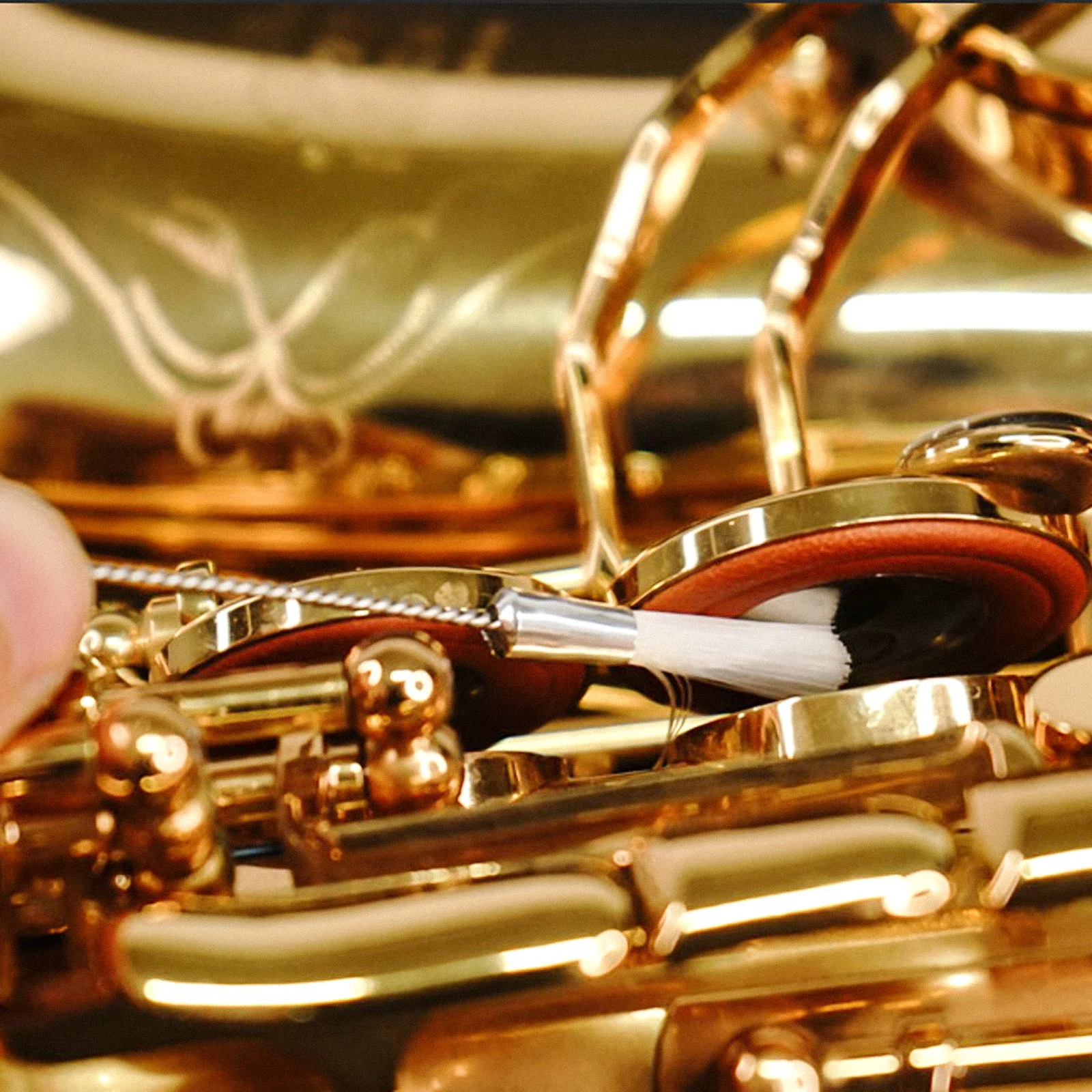 4pcs Saxophone Cleaning Brush Durable Nylon Wind Instruments Tool For Sound Hole Flute Trumpet Maintenance Musical Instrument
4pcs Saxophone Cleaning Brush Durable Nylon Wind Instruments Tool For Sound Hole Flute Trumpet Maintenance Musical Instrument