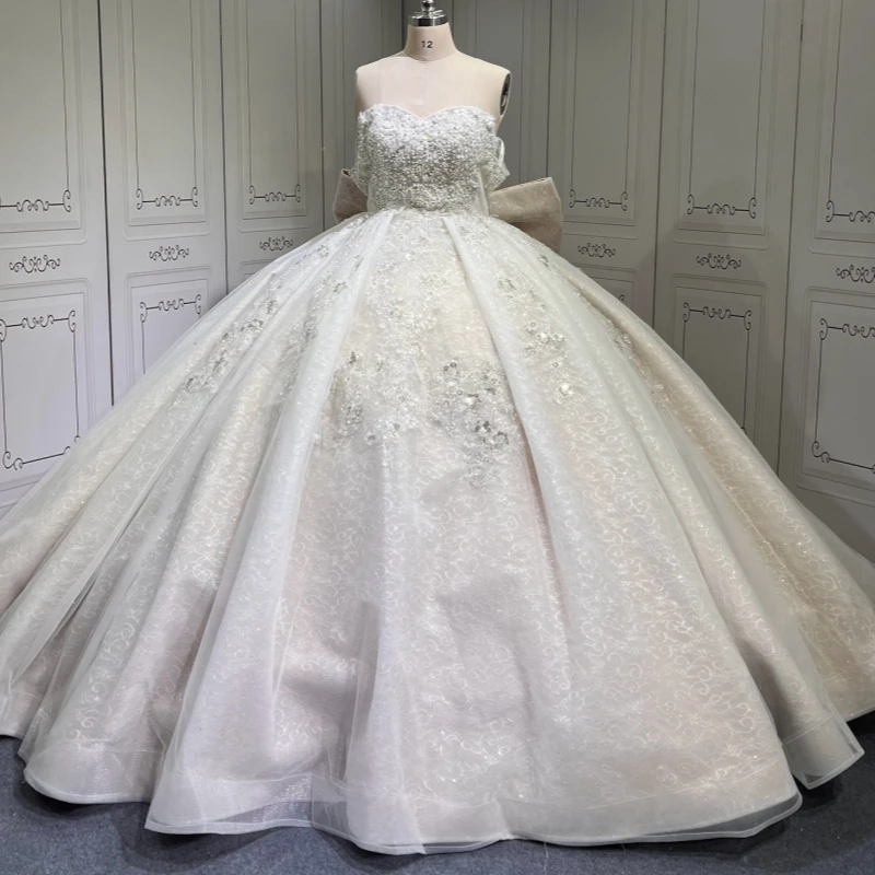 White Princess Quinceanera Dresses Off Shoulder Applique Flower Beading Bow Tull Sweet 16 Dress Ball Gown Vestidos 15 De Anos
White Princess Quinceanera Dresses Off Shoulder Applique Flower Beading Bow Tull Sweet 16 Dress Ball Gown Vestidos 15 De Anos
