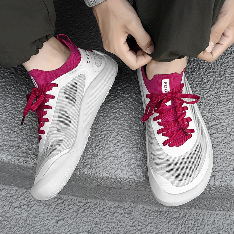 2026 Men Women Barefoot Walking Shoes Lightweight Breathable Summer Hiking Sneakers Outdoor Sports Comfortable Flat Sole
2026 Men Women Barefoot Walking Shoes Lightweight Breathable Summer Hiking Sneakers Outdoor Sports Comfortable Flat Sole