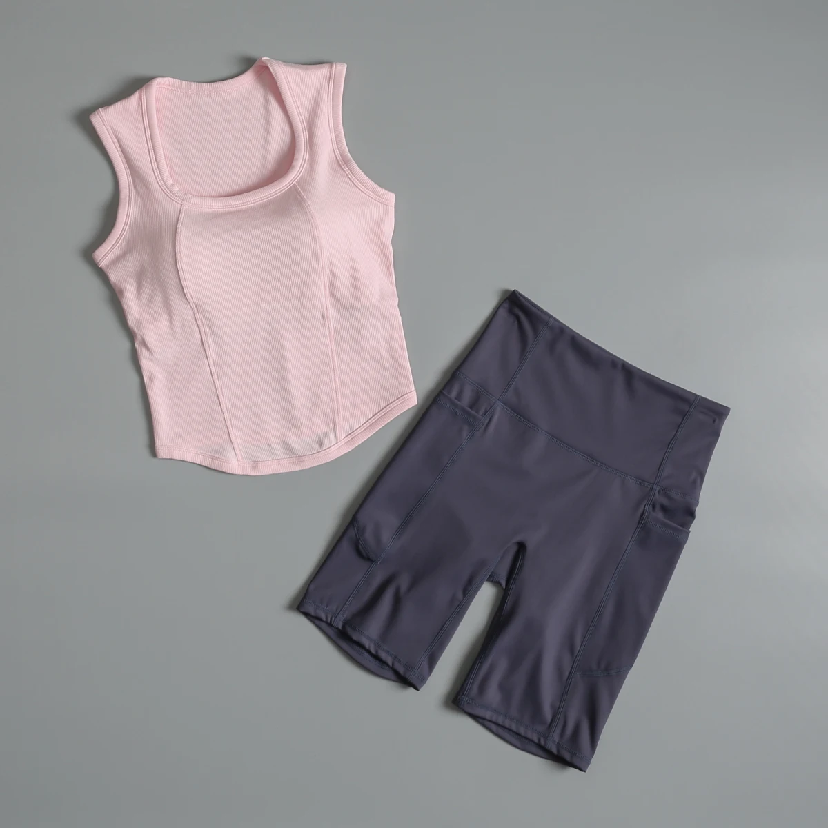 Sports suit for women summer internet celebrity new tight slim yoga suit running vest high waist nude feeling fitness cycling
Sports suit for women summer internet celebrity new tight slim yoga suit running vest high waist nude feeling fitness cycling