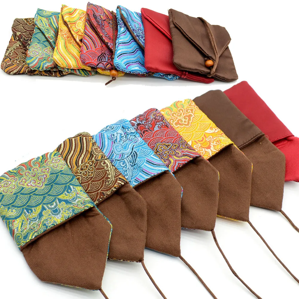 Ювелирные изделия, двусторонняя фланелевая сумка из микрофибры, конверт, флип-кольцо, ожерелье, браслет, сумка для хранения, сумка для упаковки рождественских ювелирных изделий
Ювелирные изделия, двусторонняя фланелевая сумка из микрофибры, конверт, флип-кольцо, ожерелье, браслет, сумка для хранения, сумка для упаковки рождественских ювелирных изделий