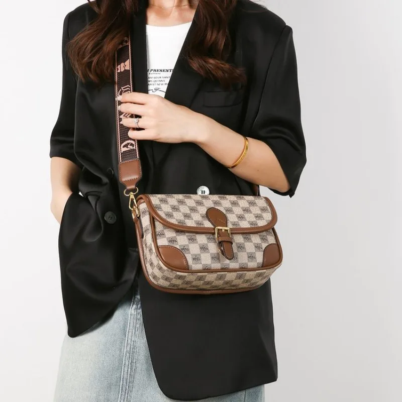 Инновационная новая модель сумочки для сегодняшних женщин, модная индивидуальная сумка на плечо под мышками, идеальный подарок, празднование дня рождения
Инновационная новая модель сумочки для сегодняшних женщин, модная индивидуальная сумка на плечо под мышками, идеальный подарок, празднование дня рождения