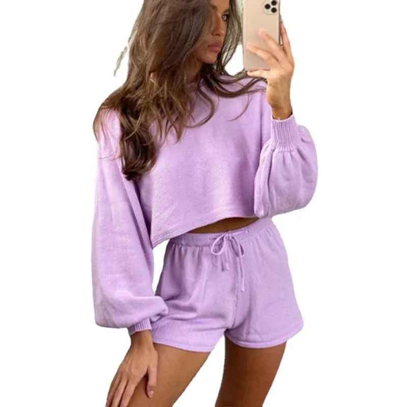 Spring/summer New Bubble Sleeve Top Shorts Suit Sexy Crop Sweater Two-piece Women's Suit
Spring/summer New Bubble Sleeve Top Shorts Suit Sexy Crop Sweater Two-piece Women's Suit