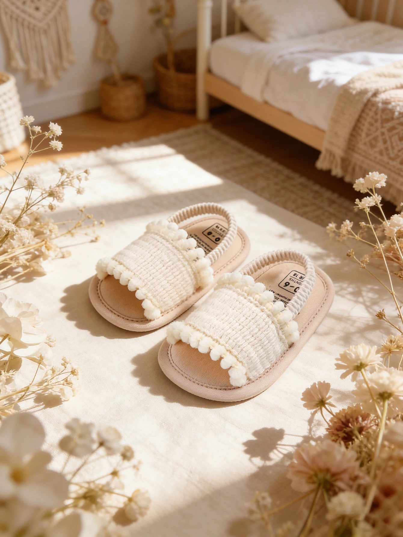 Baby girl sandals, summer shoes, outdoor first step for toddlers to learn to walk summer shoes for babies aged 0-18 months
Baby girl sandals, summer shoes, outdoor first step for toddlers to learn to walk summer shoes for babies aged 0-18 months