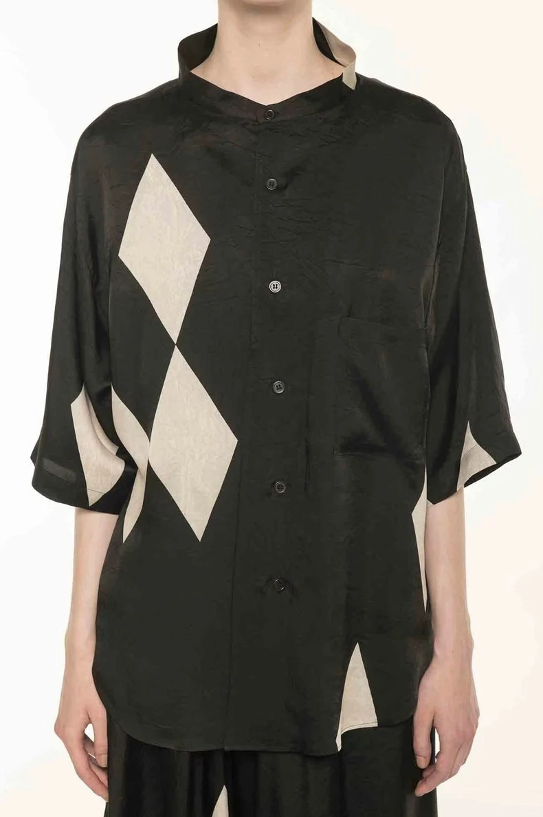 2024 YAMAMOTO-Style Loose Fit Diamond Patchwork Oversized Couple Shirt Blouse Plus Size Men Women
2024 YAMAMOTO-Style Loose Fit Diamond Patchwork Oversized Couple Shirt Blouse Plus Size Men Women