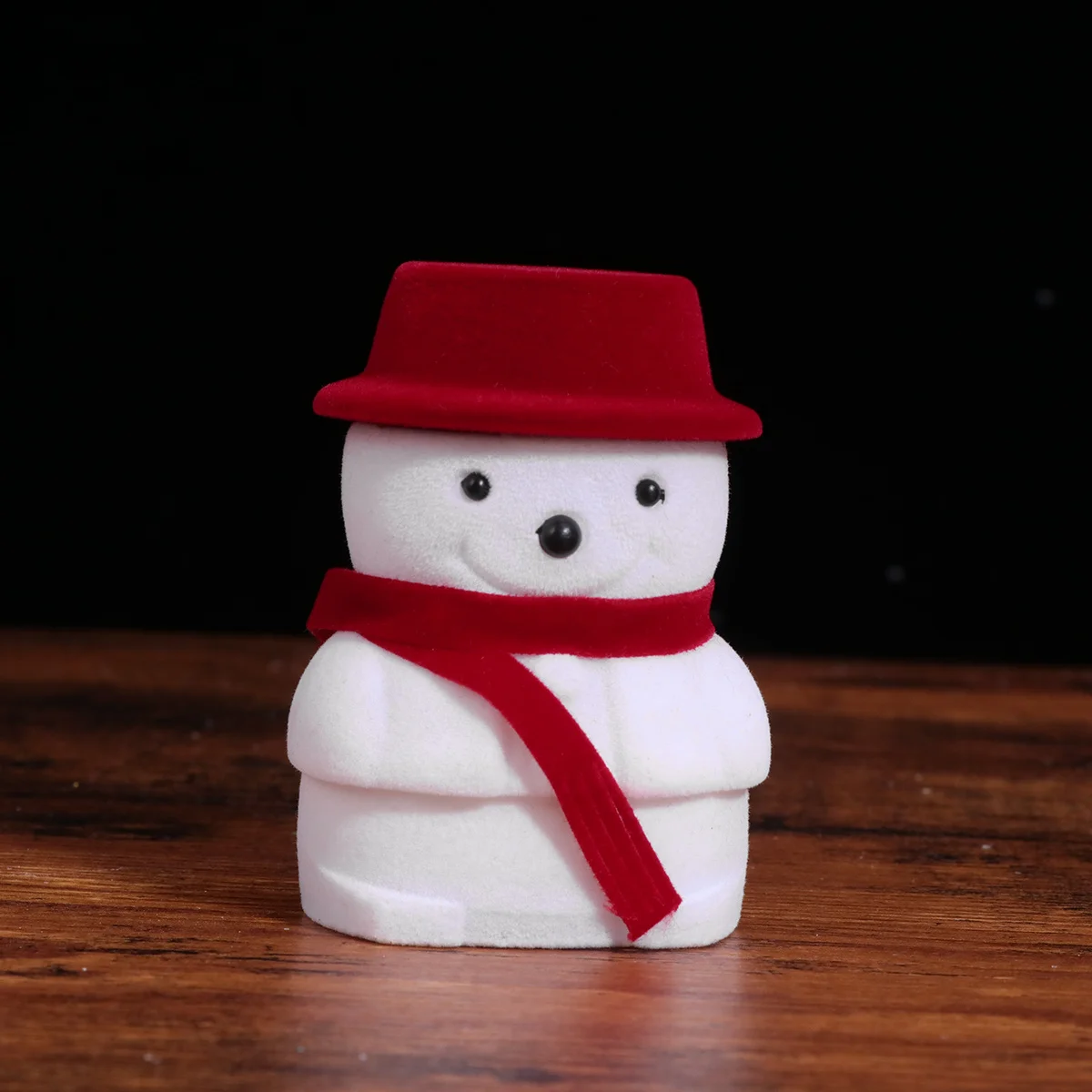 Flannel Snowman Jewelry Box Premium Material Exquisite Workmanship Festival Fashion Elegant Gift for Special Occasions
Flannel Snowman Jewelry Box Premium Material Exquisite Workmanship Festival Fashion Elegant Gift for Special Occasions