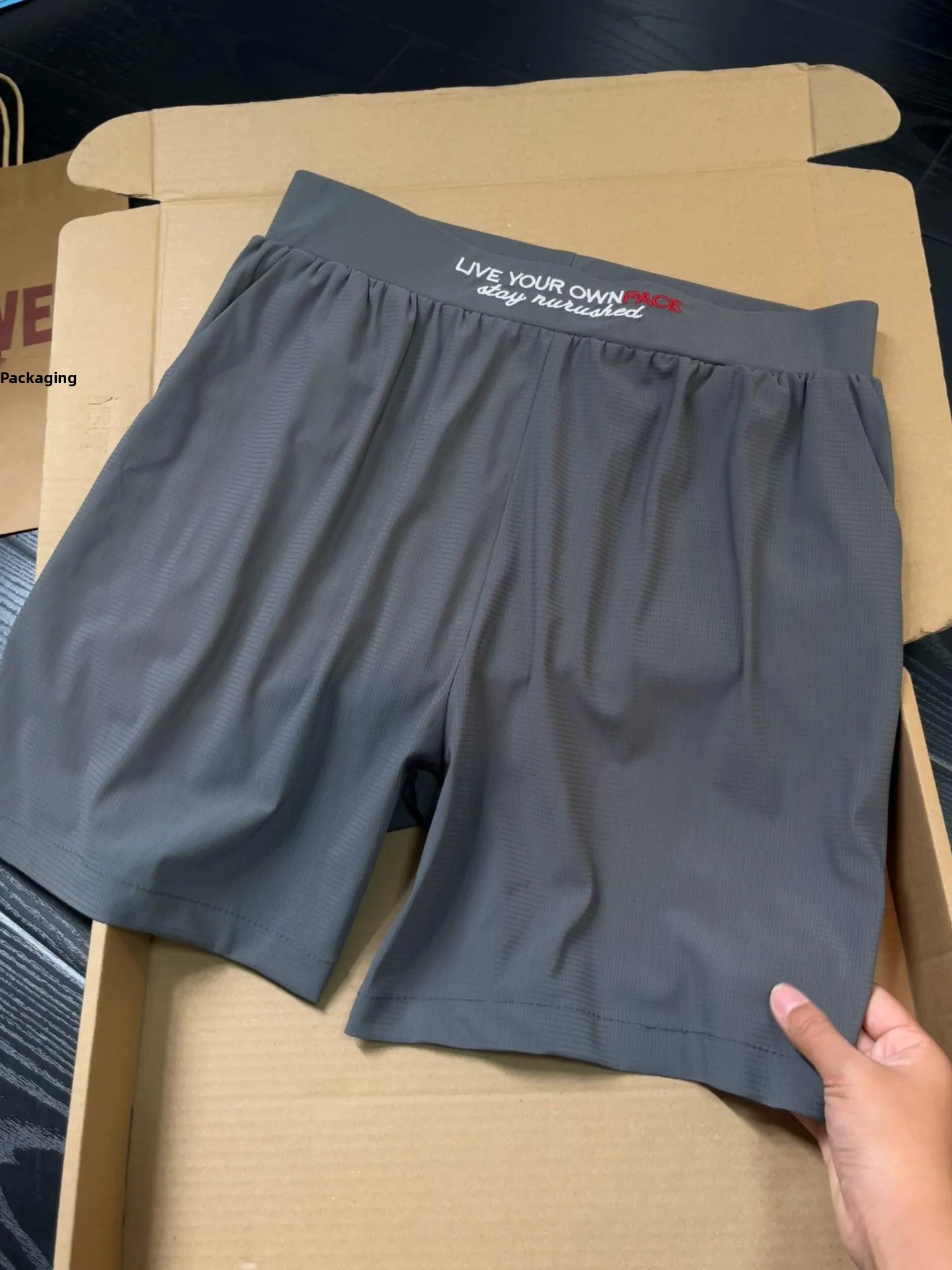 Deep Grey Ice Silk Embroidered Men's Sport Shorts Summer Outdoor Fitness Cooling Quick Dry Fourths Pants High Waist Loose Fit
Deep Grey Ice Silk Embroidered Men's Sport Shorts Summer Outdoor Fitness Cooling Quick Dry Fourths Pants High Waist Loose Fit