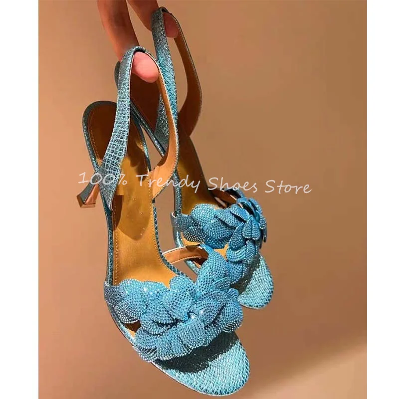 Luxury Rhinestone Flowers Outerdoor One-Strap Women Pumps Peep Toe High Heel Slip-On Summer Sandals Wedding Party Dress Shoes
Luxury Rhinestone Flowers Outerdoor One-Strap Women Pumps Peep Toe High Heel Slip-On Summer Sandals Wedding Party Dress Shoes