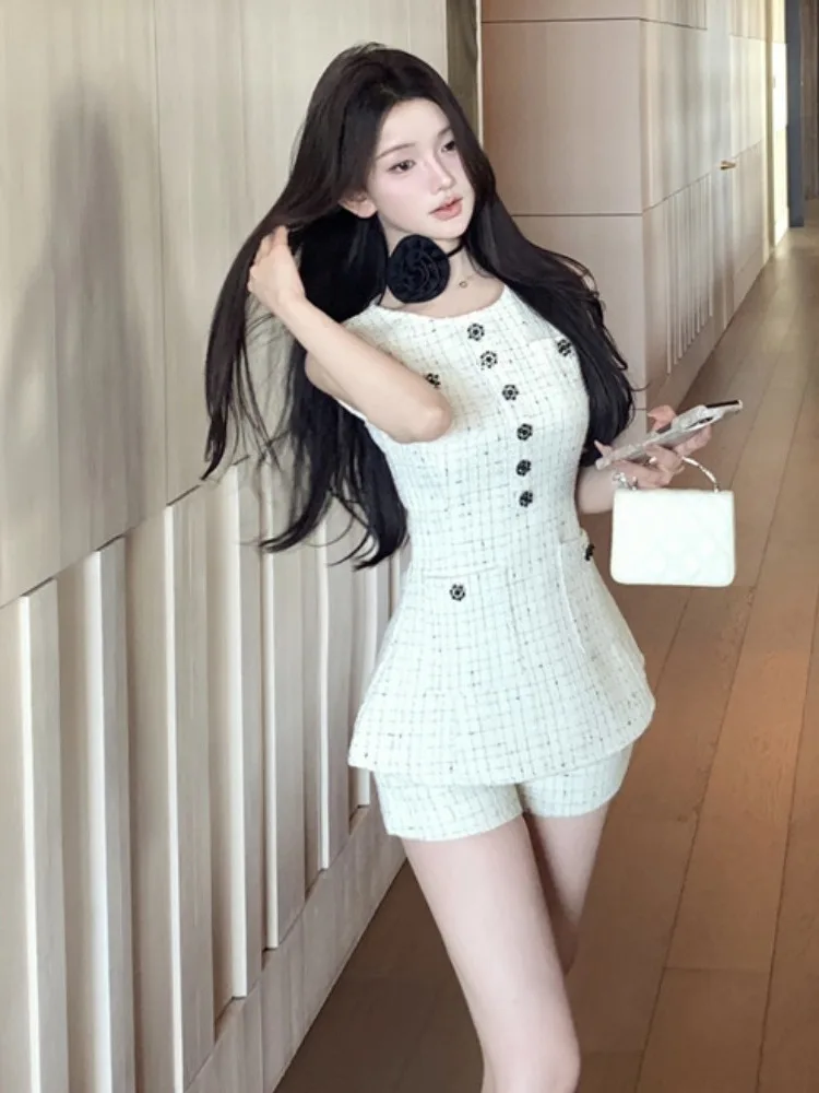 Faionable Retro Small Fraance Sle Svel Waist-Cinched Top High Waist Wide Leg orts Trendy High-End Feeling Two-P...
Faionable Retro Small Fraance Sle Svel Waist-Cinched Top High Waist Wide Leg orts Trendy High-End Feeling Two-P...