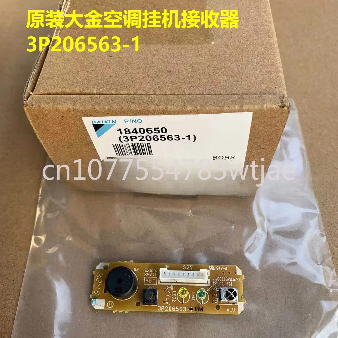 Подходит для кондиционера Daikin 1,5 л. С. FTXH335LC FTXG35JV2C подвесной приемник 3P206563-1 зуммер
Подходит для кондиционера Daikin 1,5 л. С. FTXH335LC FTXG35JV2C подвесной приемник 3P206563-1 зуммер