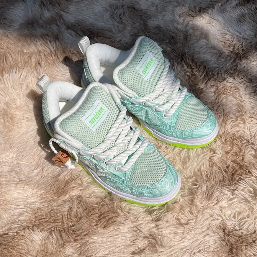 Green Platform Sneakers with Unique Thick Rope Laces Versatile Outdoor Trendy Sneakers Comfortable Platform Shoes with Thick To
Green Platform Sneakers with Unique Thick Rope Laces Versatile Outdoor Trendy Sneakers Comfortable Platform Shoes with Thick To
