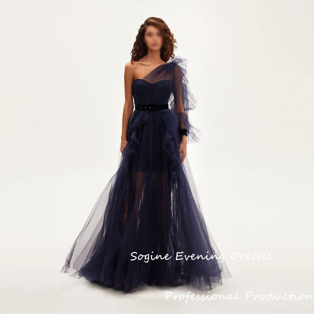 One-Shoulder Tulle Prom Dresses 2025 Navy Blue A-Line فساتين سهرة Ruffles High Waist Evening Dress With Slit Formal Party Gowns
One-Shoulder Tulle Prom Dresses 2025 Navy Blue A-Line فساتين سهرة Ruffles High Waist Evening Dress With Slit Formal Party Gowns