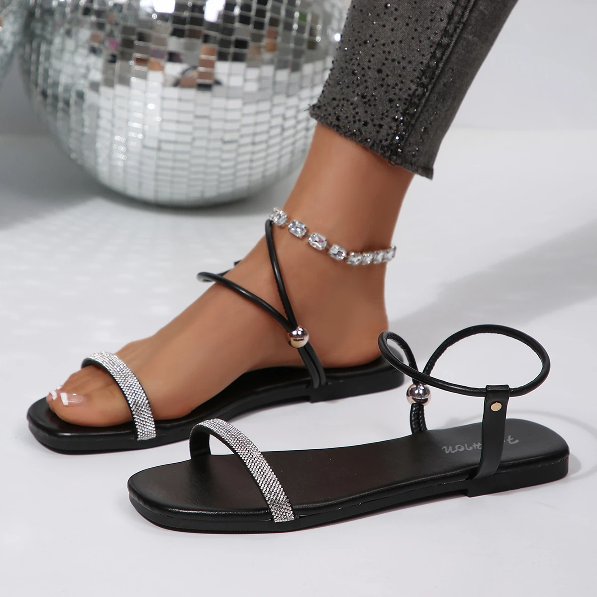 Sparkling Rhinestone Open Toe Flat Sandals, Women's Fashion Summer Casual Shoes
Sparkling Rhinestone Open Toe Flat Sandals, Women's Fashion Summer Casual Shoes