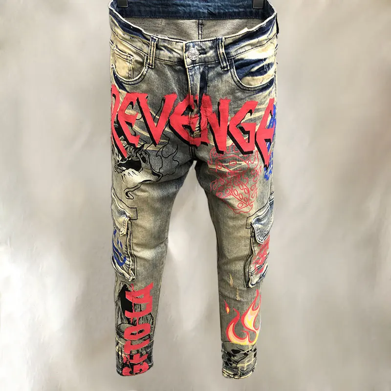 2023 Fall Men Color Ripped Jeans Motorcycle Pants Men Graffiti Punk Button Jeans Men Pant Pantalon Homme Street Ripped Jeans
2023 Fall Men Color Ripped Jeans Motorcycle Pants Men Graffiti Punk Button Jeans Men Pant Pantalon Homme Street Ripped Jeans