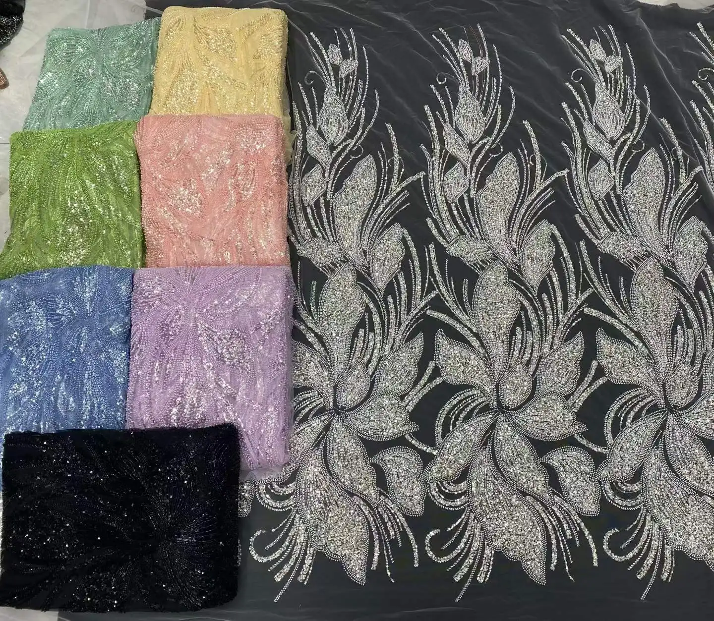 Beautiful African Nigerian Beaded Lace Fabric 2026 French Sequin Mesh Lace Fabrics for Sewing Women Wedding and Party Dresses
Beautiful African Nigerian Beaded Lace Fabric 2026 French Sequin Mesh Lace Fabrics for Sewing Women Wedding and Party Dresses