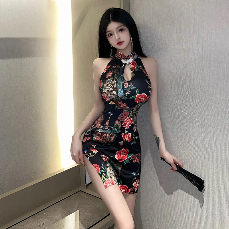 Vintage Sexy Sleeveless Female Qipao Classic Elegant Collar Long Cheongsam Sexy Slim Split Chinese Cheongsam Dresses
Vintage Sexy Sleeveless Female Qipao Classic Elegant Collar Long Cheongsam Sexy Slim Split Chinese Cheongsam Dresses